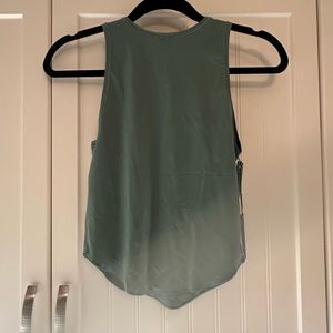 Babaton skintight amplify top